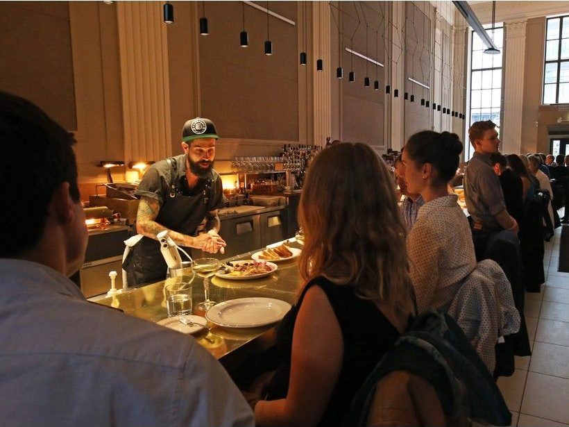 Two Ottawa restaurants among the 'most romantic in Canada' ottawacitizen.com/life/ottawa-re…