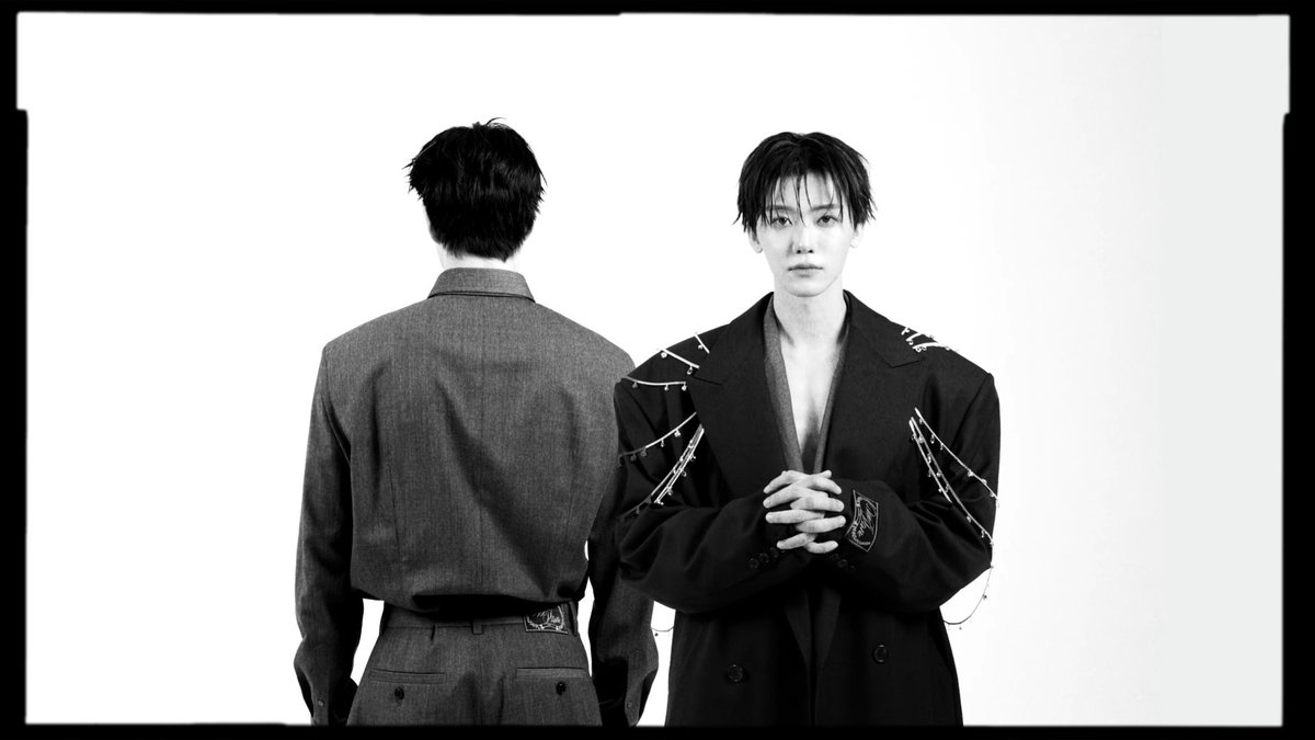 jjarchiv's tweet image. 𝐜𝐨𝐦𝐟𝐨𝐫𝐭 𝐳𝐨𝐧𝐞, 𝐬𝐡𝐚𝐫𝐞𝐝.

#NCTJNJM #NCTJNJMxESQUIREKOREA