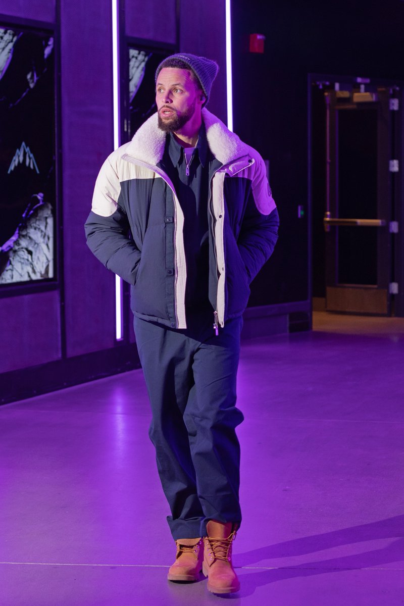 ComplexSneakers's tweet image. Steph brought Timbs to Utah 🧐