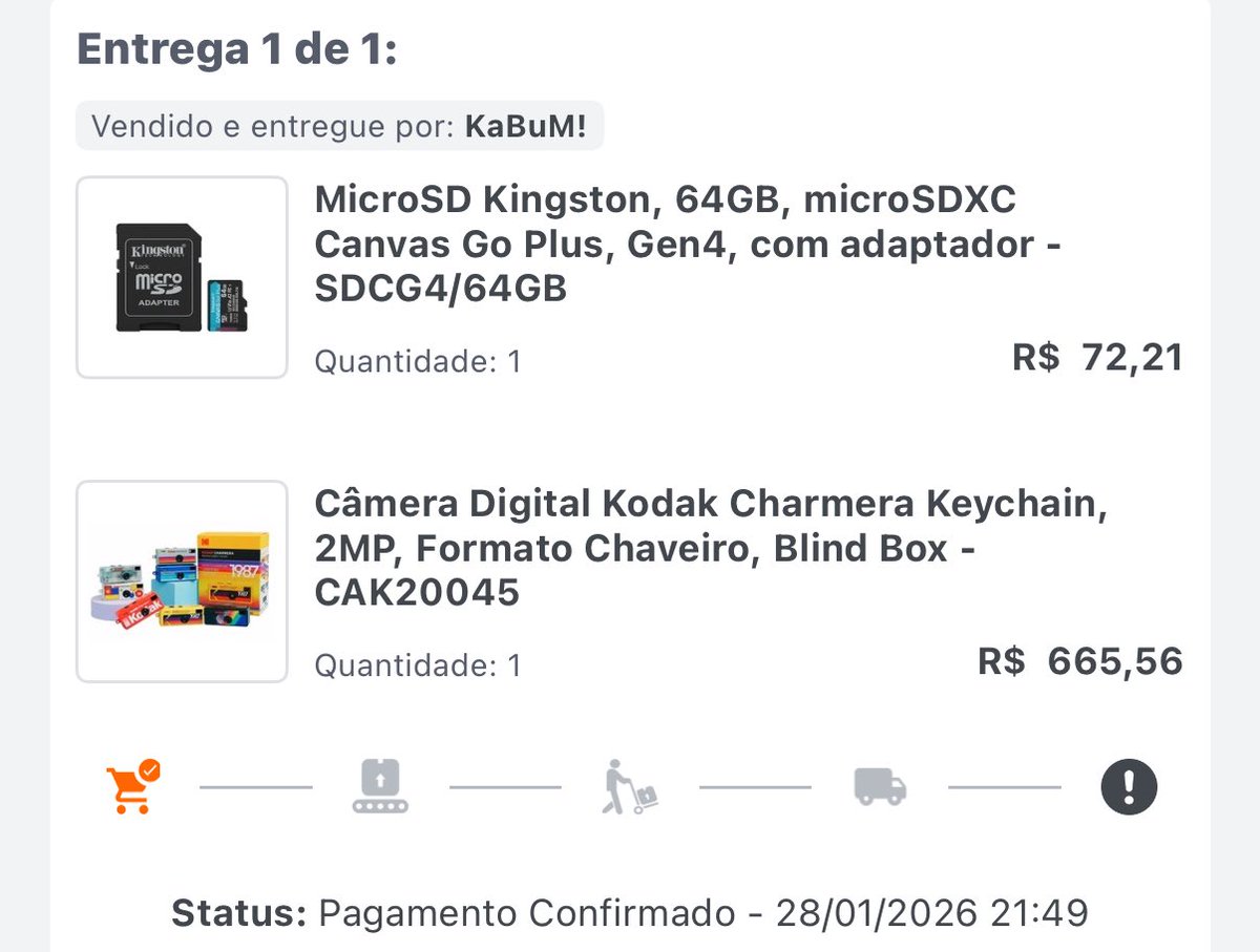 danizinhawnx's tweet photo. Paguei 740 reais em um chaveiro de câmera da kodak que tira foto e filma, portanto, podem sair de casa, porque a otaria ja saiu kkkkkkk! https://t.co/dHw71OK4uc