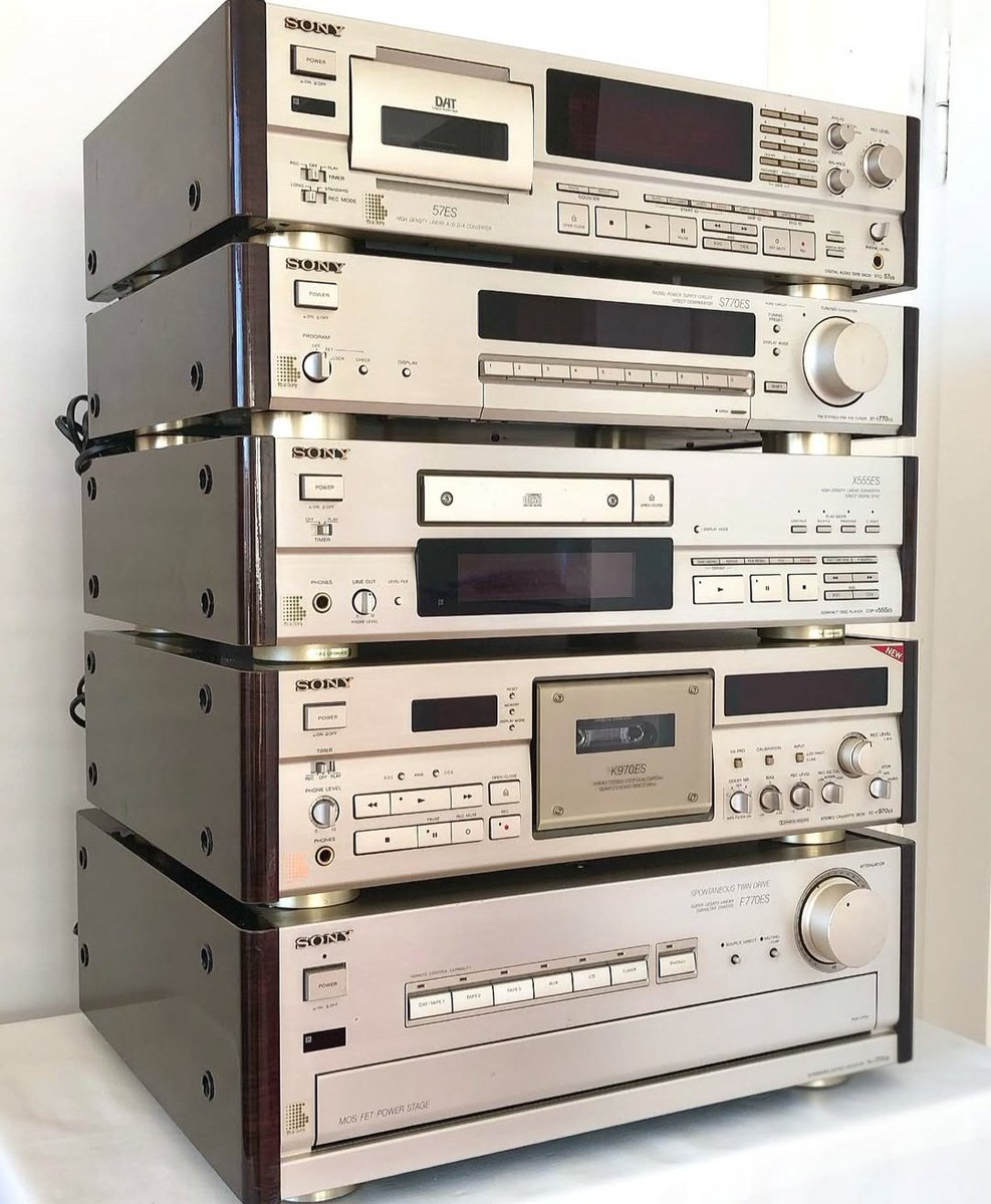 Hifi 🇨🇿 🔊🎶🎼🎧 (@jankope02017094) on Twitter photo 