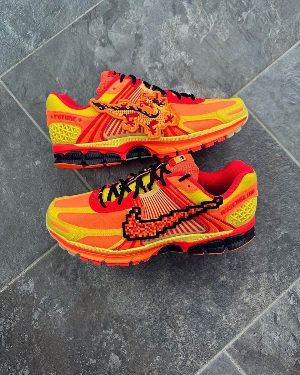 JustFreshKicks tweet media