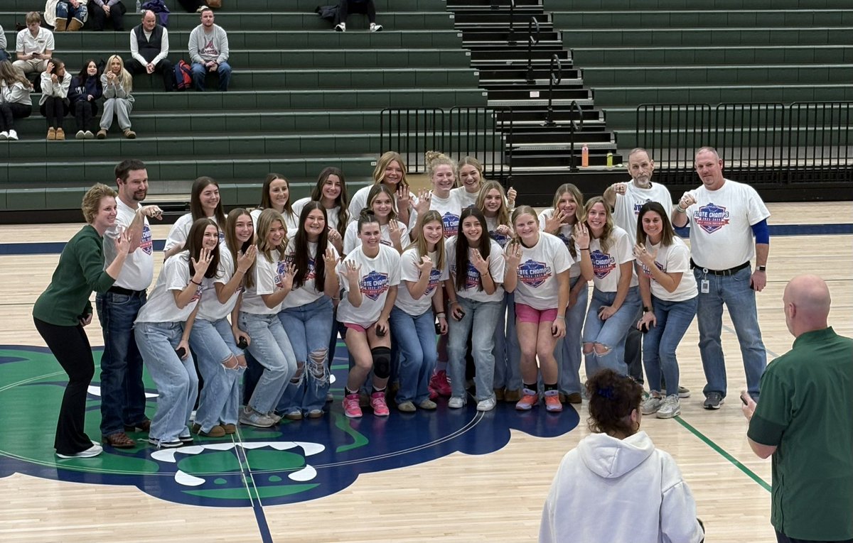 Creekview Softball tweet media