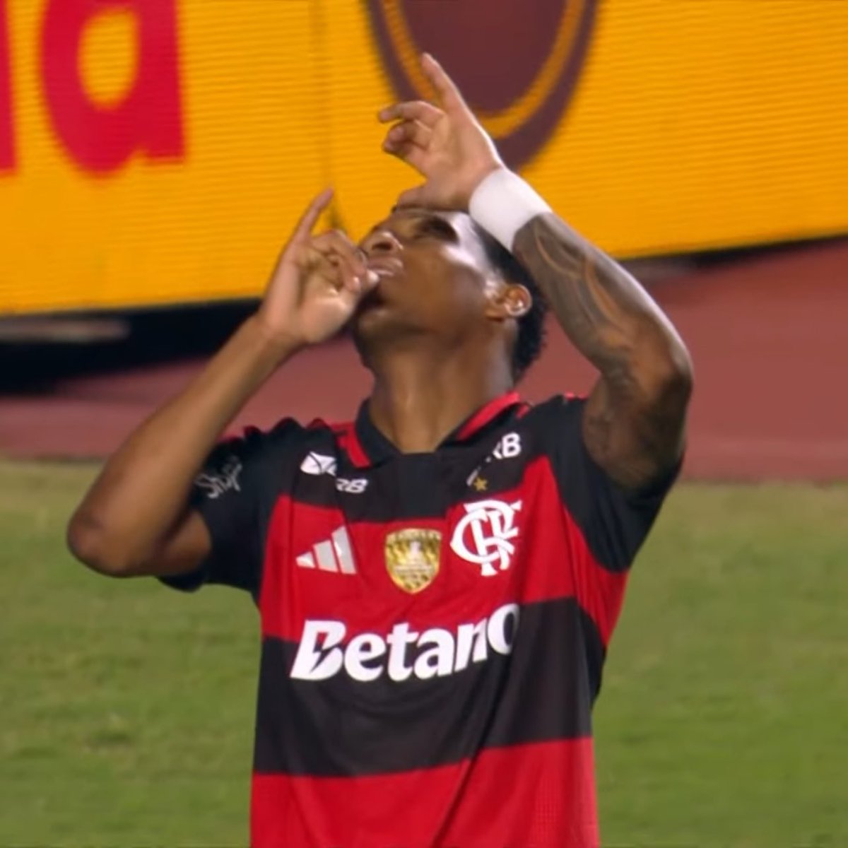 sommelierdefla's tweet photo. Eu nem ia beber mas o Plata mandou. https://t.co/YTRP97pO1d
