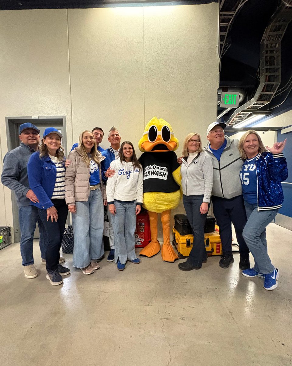 quickquack's tweet image. Quick Quack had the opportunity to attend the @BYUMBB Entitlement Game on Monday as a sponsor. Our leadership team enjoyed connecting with fans at the Quick Quack booth and participating in the tipoff experience. 🏀
 
Events like this allow us to strengthen our connection with…