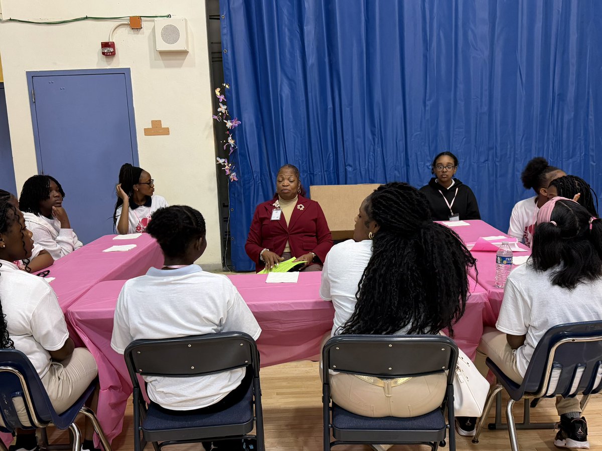 Alesia Boxill tweet media