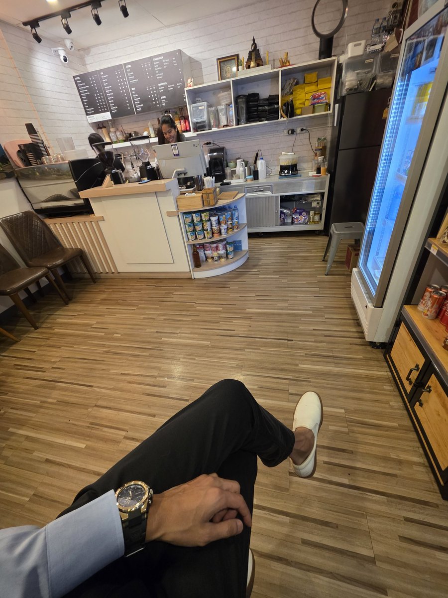 ThecornerKnight's tweet image. GOOD MORNING 🔥 เติมไฟด้วยกาแฟ 😁