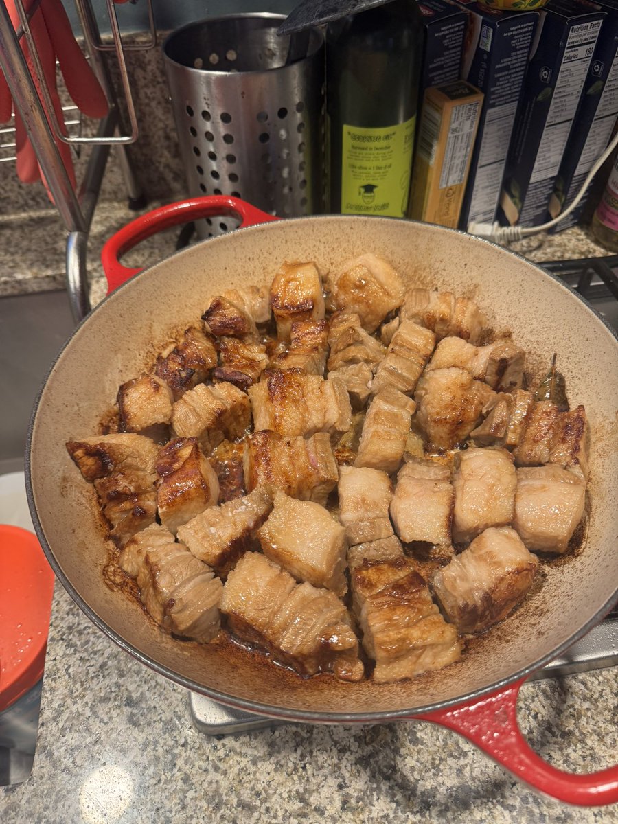 filipino seymour hoffman tweet media