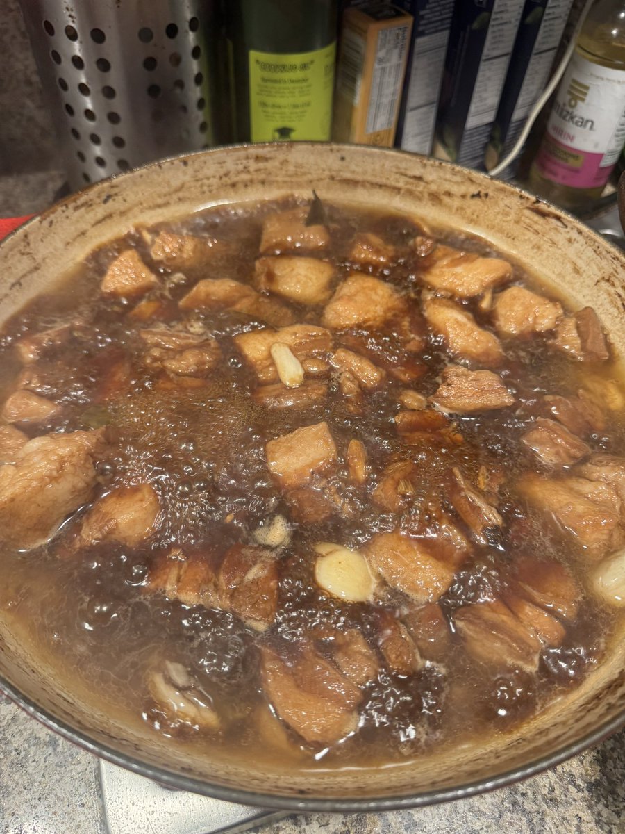 filipino seymour hoffman tweet media