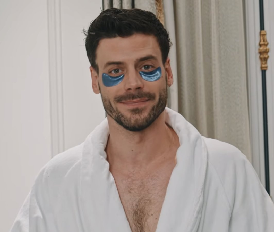 heartdevoured_'s tweet image. oh françois