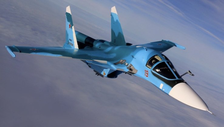 Wow

A Russian Su-34 fighter jet was shot down by Ukrainian air defenses in the vicinity of Zminyy Island. The enemy plane was intending to strike at civilian infrastructure in the city of Odesa.

Unit cost estimated at approximately $45,000,000.40 💸

🇺🇦🇷🇺