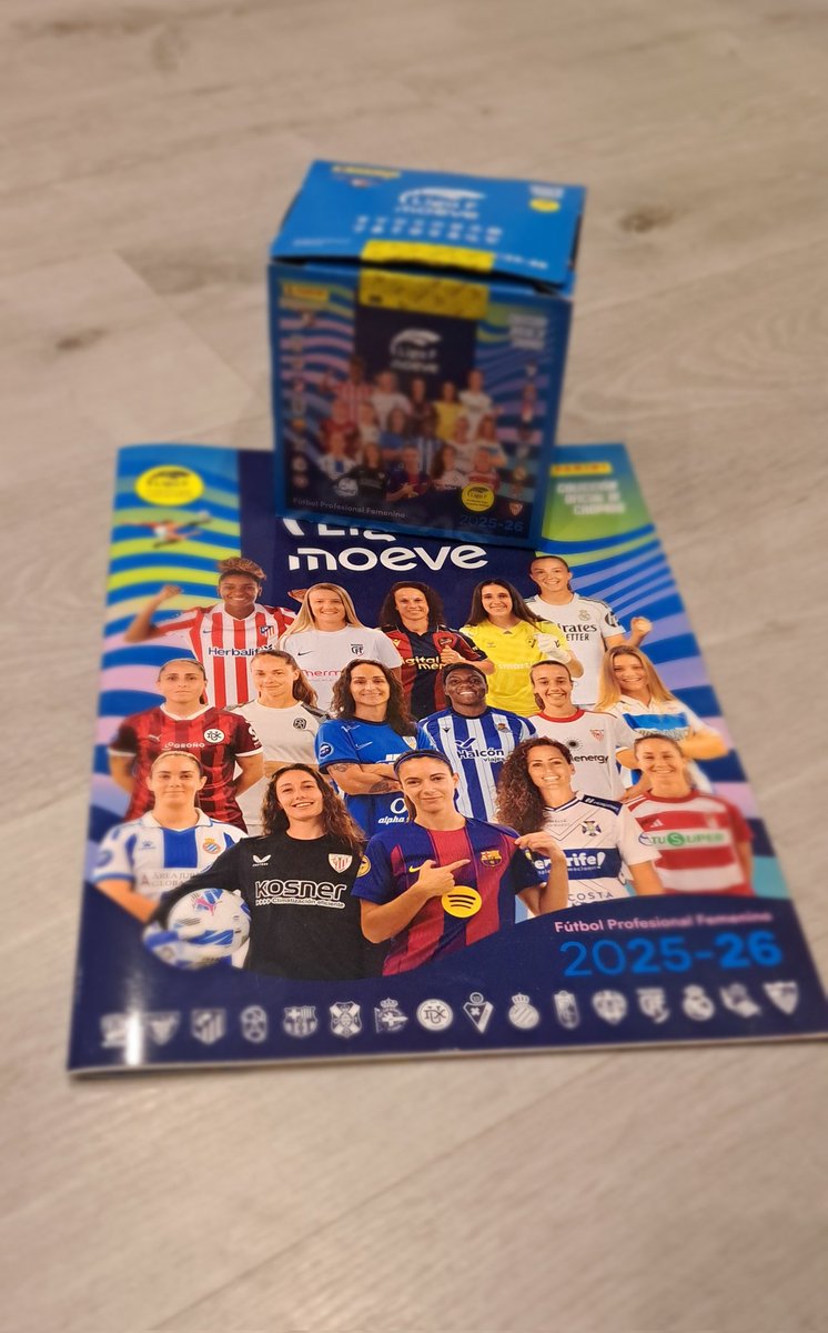 Por fin en mis manos @paninicromos <a href="/LigaF_oficial/">Liga F</a>