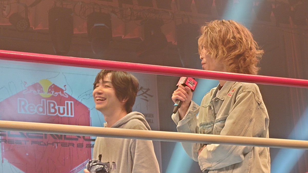 マージで激アツだったな、師弟杯！！声がかれた（笑）

あっくん強すぎたけど、ほんとどれもいい試合すぎたー！！
盛り上がり半端なかった！！
2日目は現地いけないけど、配信で見たい！が、仕事だー！！！泣

#LEGENDUS