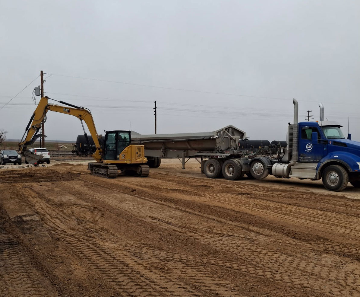 TheLRGroup1's tweet photo. 🚧 Precision in Every Move! 🎯Check out this incredible shot by TJ! At The L&amp;R Group, our skilled operators ensure that every detail is handled with precision, making every project a success. What’s your favorite piece of equipment to work with? #LRGroup #HeavyMachinery https://t.co/Q4RQvm9s4m
