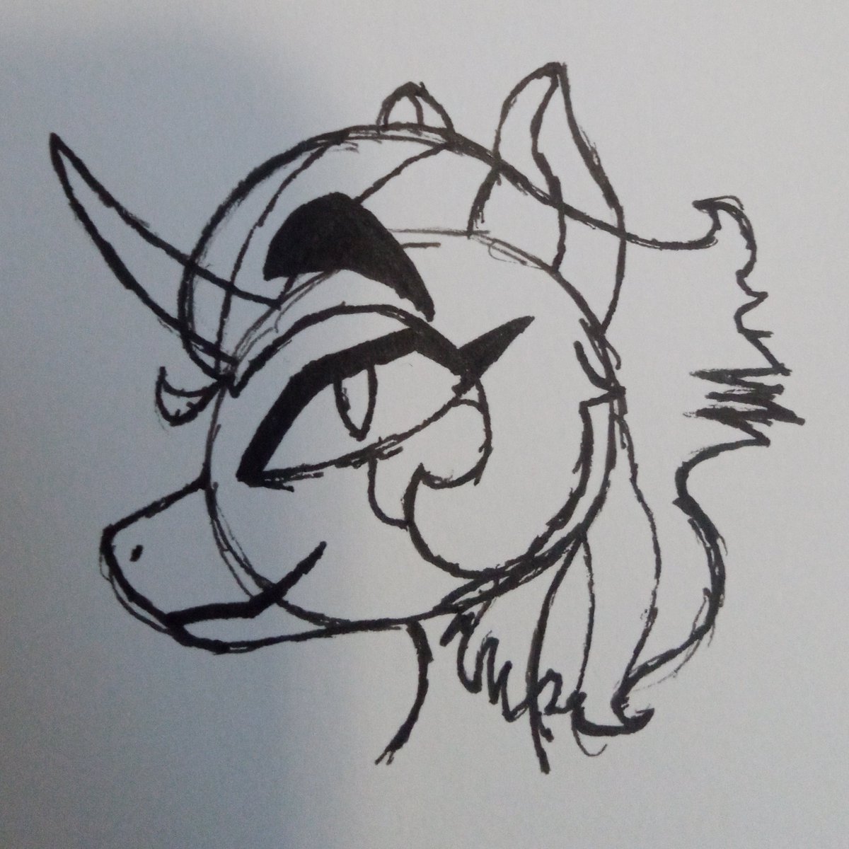 MimiitheYoutube's tweet image. Ehehehe, pony Lucifer wip!!