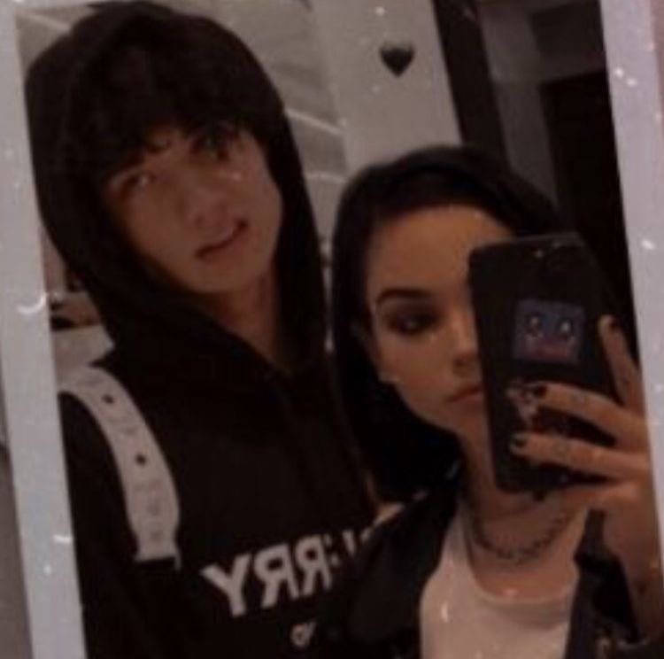 𝒮𝑒𝓁𝑒𝓃𝑒 𝒱𝑒𝓎𝓇𝒶 tweet media