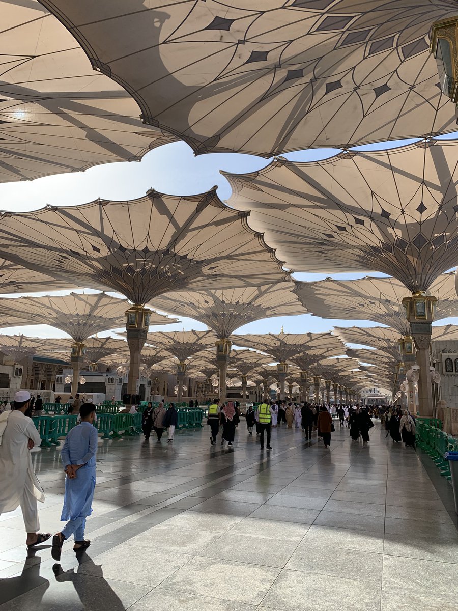 mohamed_shitaya's tweet photo. الحمدُ للهِ الذي بلّغني بيتَه الحرام، وشرّفني بزيارته، اللهم لك الحمد. https://t.co/wx5Yx7XDq9