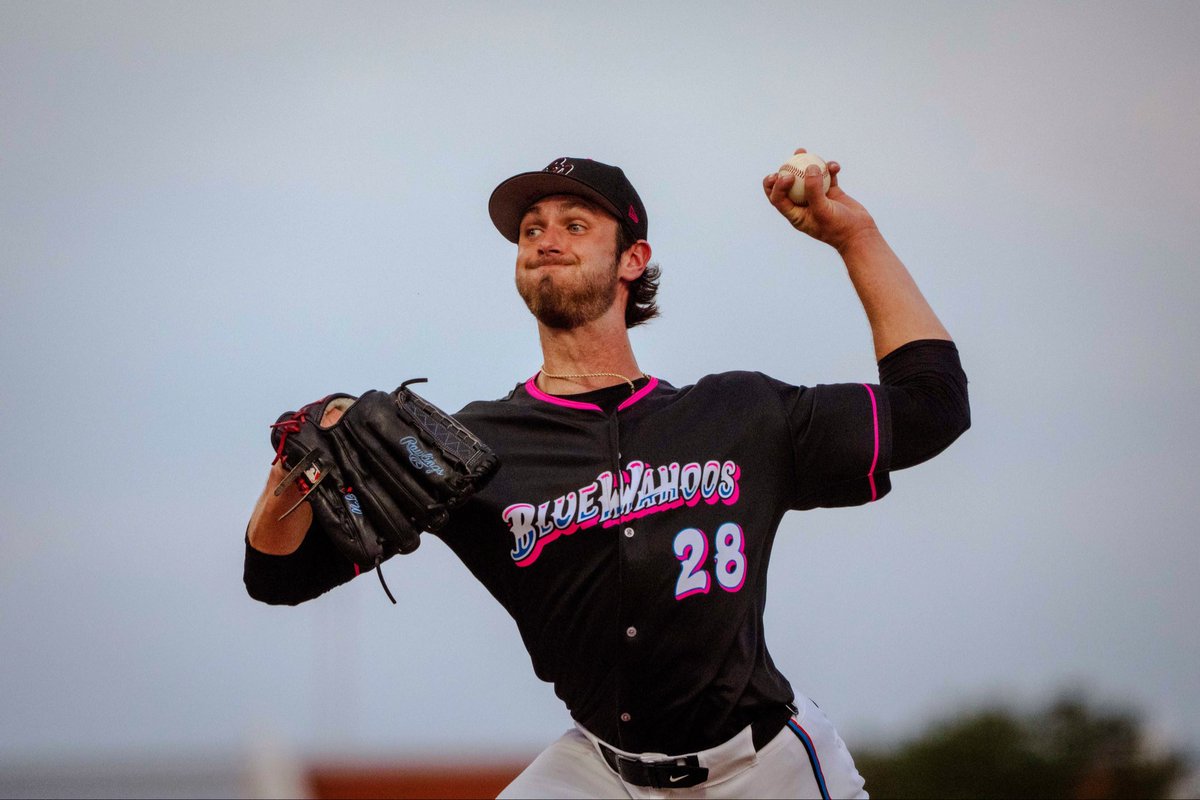 Among #Marlins spring training NRIs, expected to be made official soon, is top prospect Thomas White, per source.

This will be his first time participating in MLB camp.