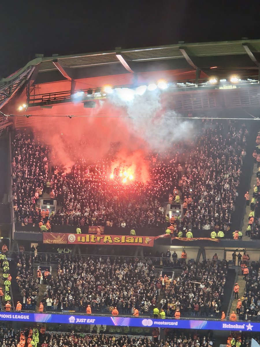 groundhopper_92 tweet media