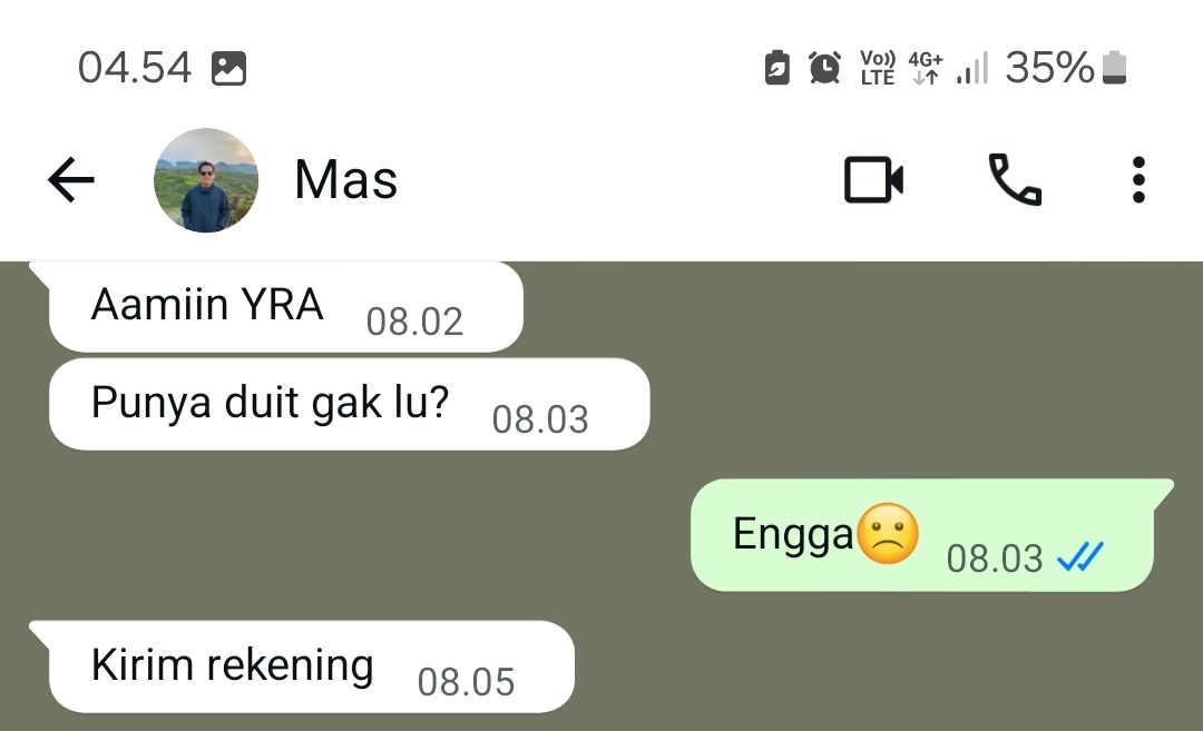 clover🍓 tweet media