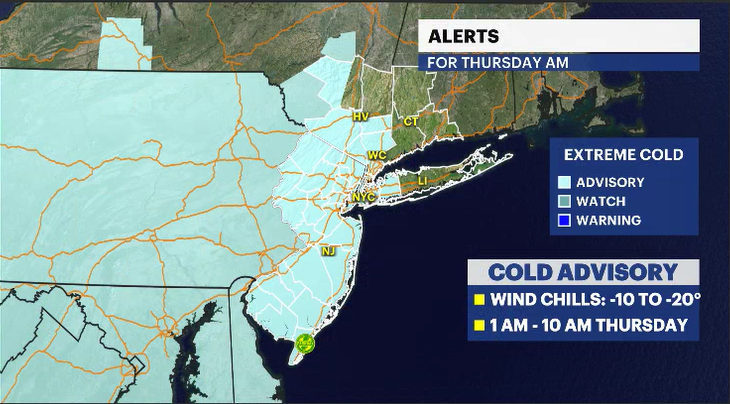 JSeawright_TVWX's tweet image. 🥶A Cold Weather Advisory has been issued for most of the Tri-state from 1 AM to 10 AM Thursday:

-Wind chills will be -10° to -20° for the affected areas
-Areas not in the advisory, you still will experience extreme cold, temps are just outside the criteria

Stay safe/warm!