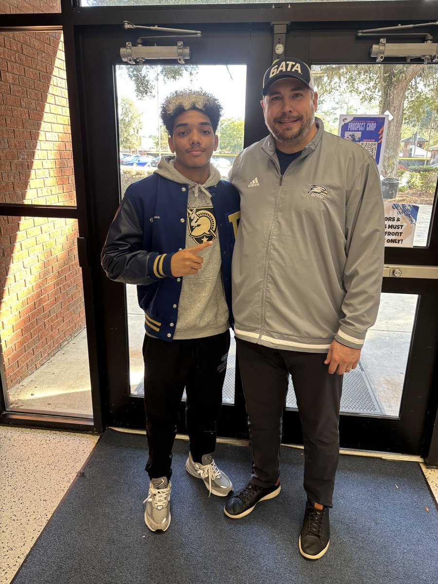 Carlito Savea tweet media