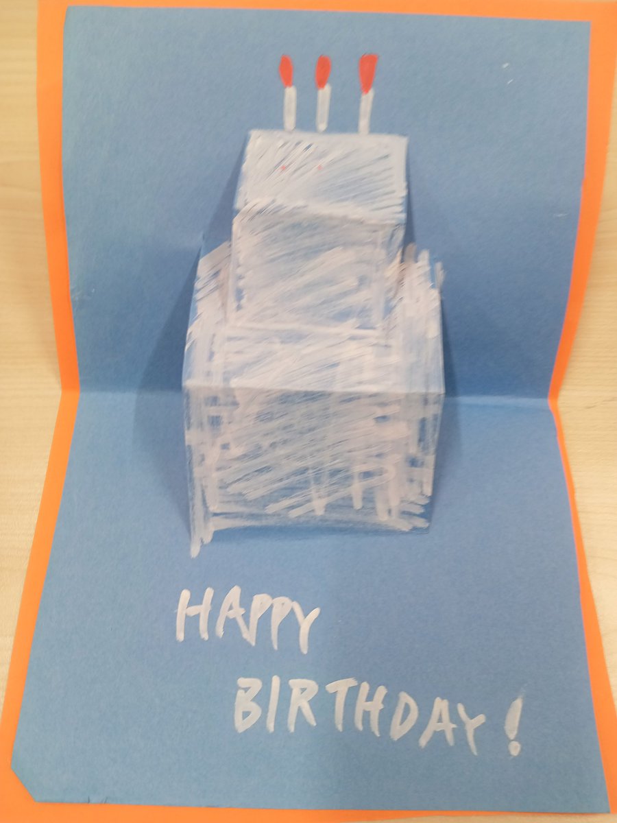 私ごと

本日54歳の誕生日

たくさんの方々からお祝いメッセージ。身に余る思いです

現・卒選手＆保護者の方々！20年前のクラス教え子！ソフトテニス繋がりの皆様！現在授業している子どもたち！誕生日が一緒の担任した子！はもうすぐママ！

教師を続けてきての喜びを実感！皆様に感謝のみです！