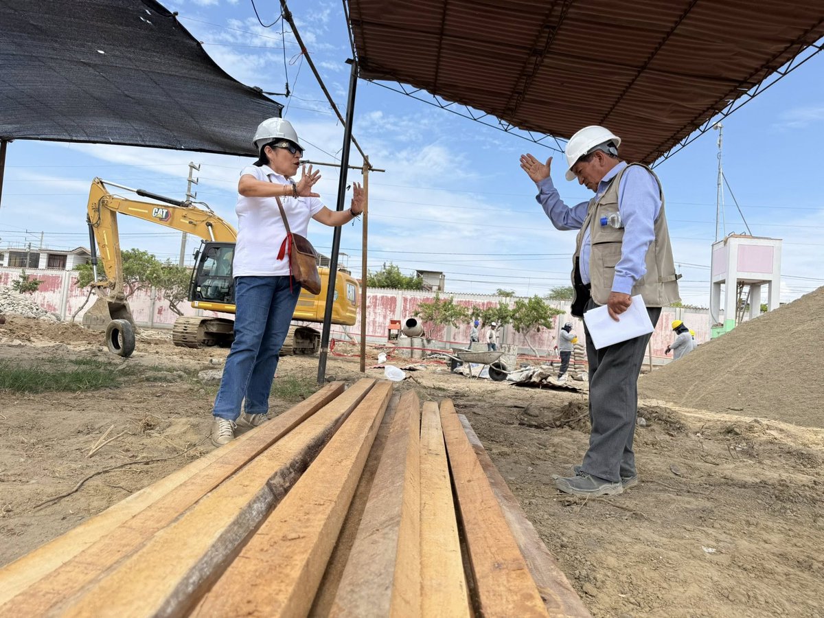 #SemanadeRepresentación👉Fiscalizando la I.E. 10020 en Zaña al inicio de obras. Esta institución alberga a más de 400 alumnos, quienes por años han esperado mejores condiciones para estudiar y desarrollarse. <a href="/congresoperu/">Congreso del Perú 🇵🇪</a>