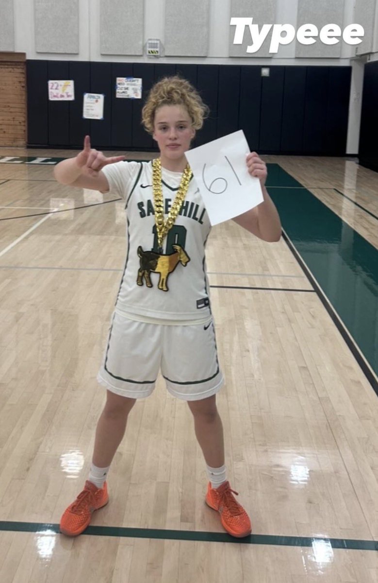 Courtside Buzz tweet media