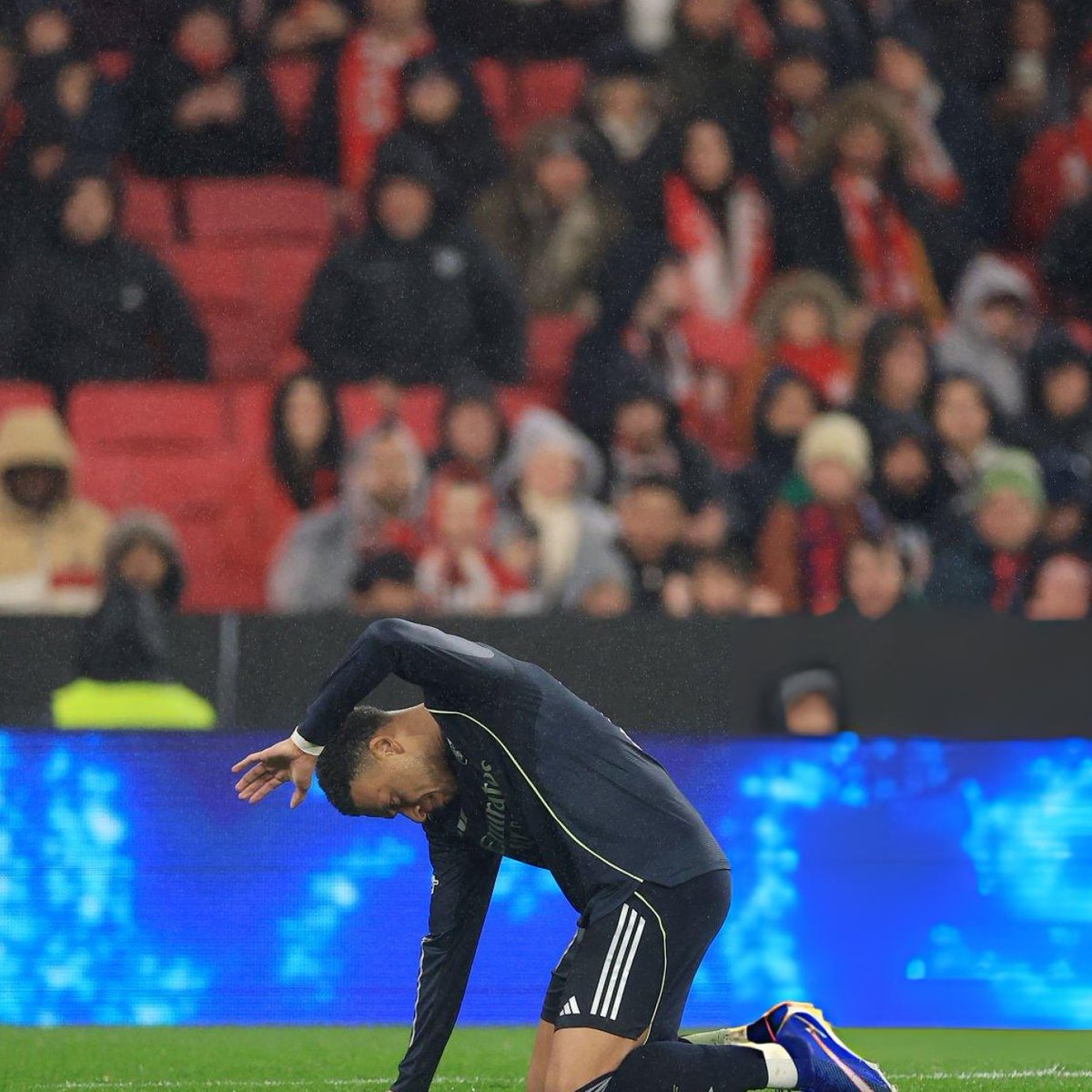 Real Madrid do not deserve anything this season. 

The players have let the entire club down. 💔