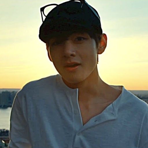 7 years ago today, V released ‘Scenery.’