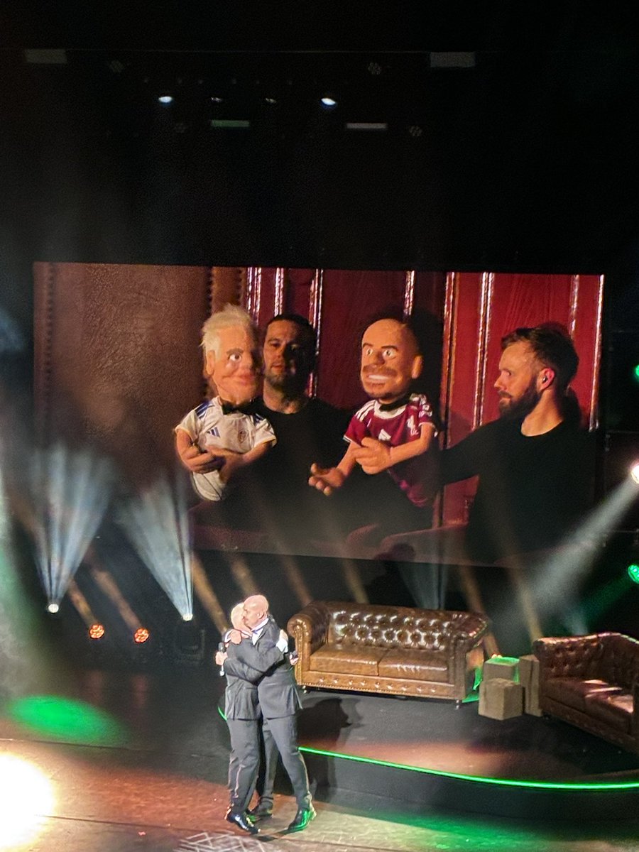 SarahJ2020 tweet media