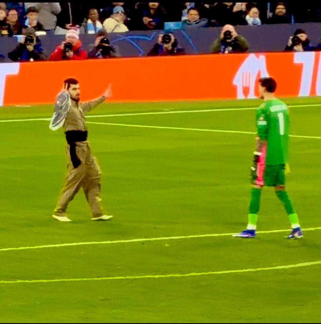 rycsup's tweet image. Bugün Manchester City - Galatasaray maçında sahaya 3 Aslan girdi.
#MClvGS