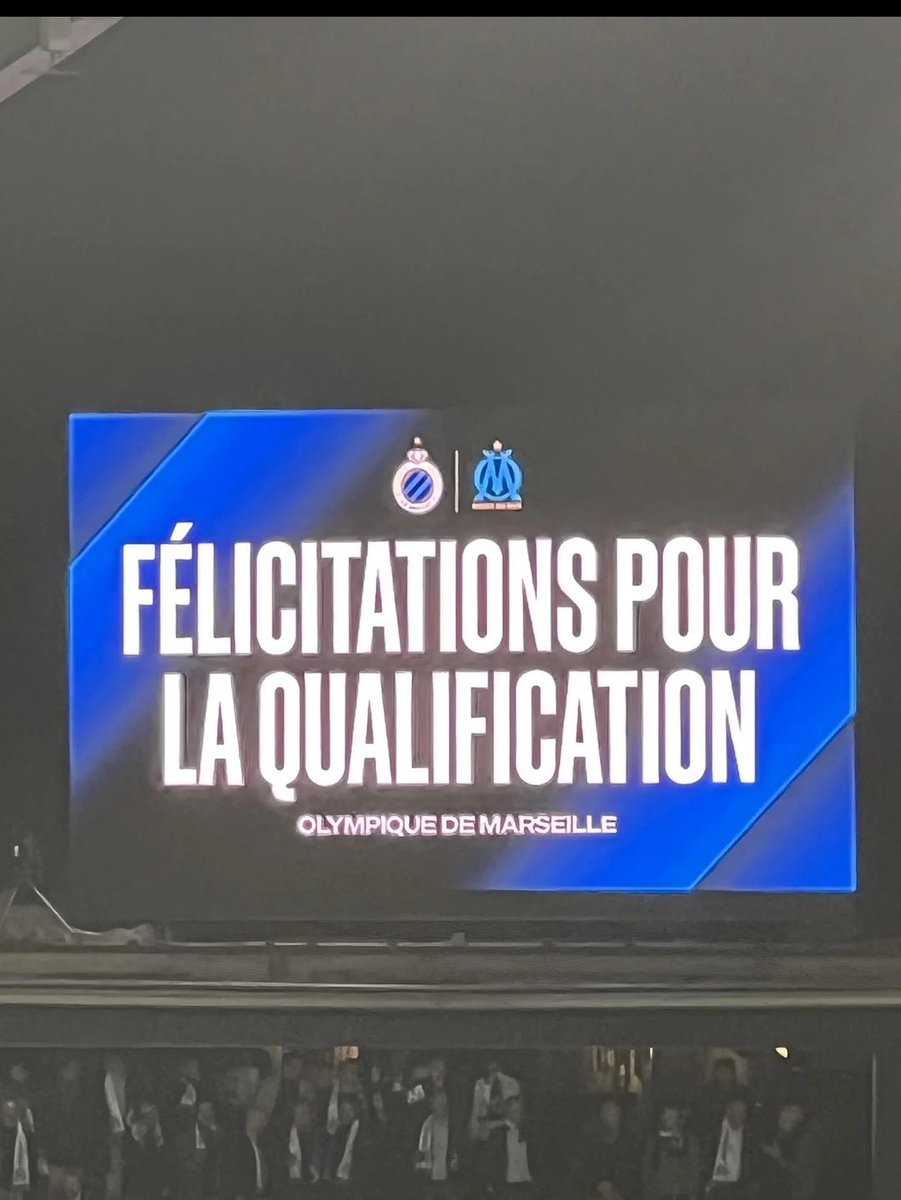 AE - DZN4SLB 🦅 tweet media