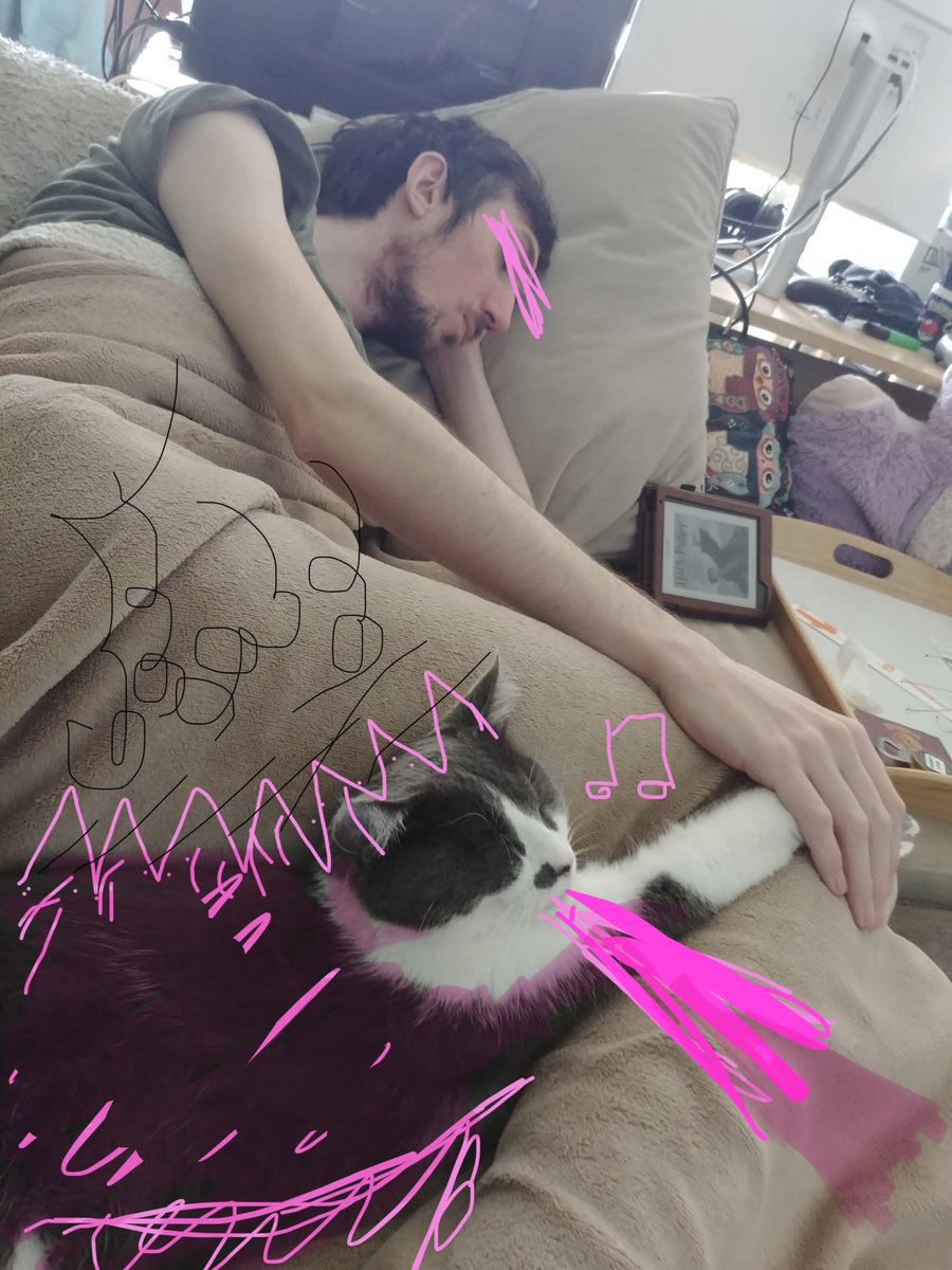 MrGeekHD tweet media