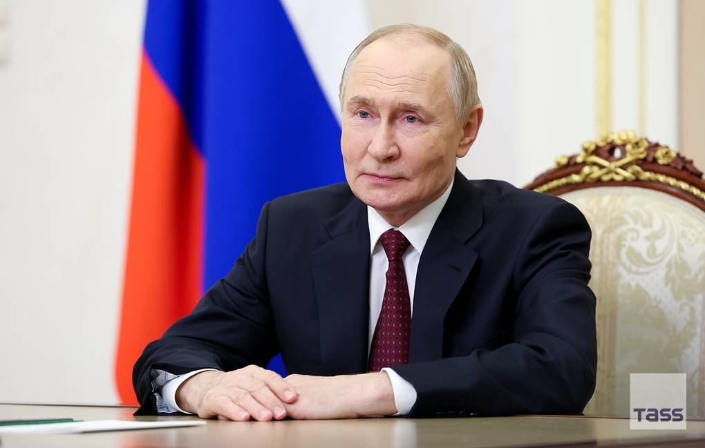 The coincidence of memorial dates, the UN-established remembrance of Holocaust victims and the anniversary of the complete lifting of the siege of Leningrad, reminds people of the atrocities perpetrated by Nazism, Putin stated:
vk.cc/cTQE2N