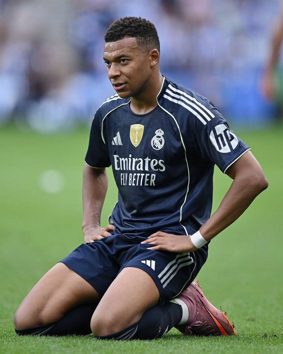 totalcristiano's tweet image. 13 goals to be in the play-offs, madness.