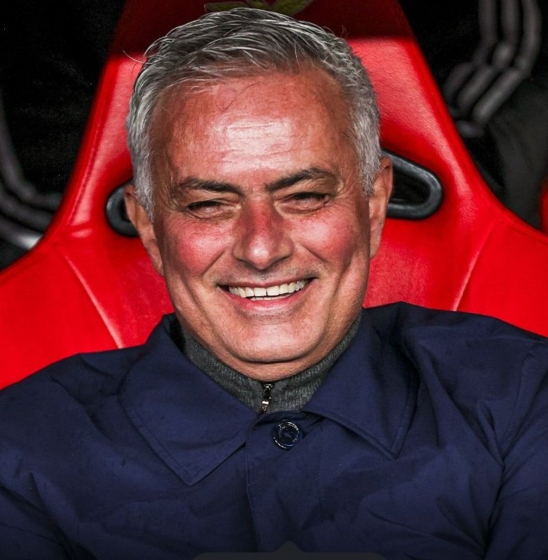 iStephan tweet media