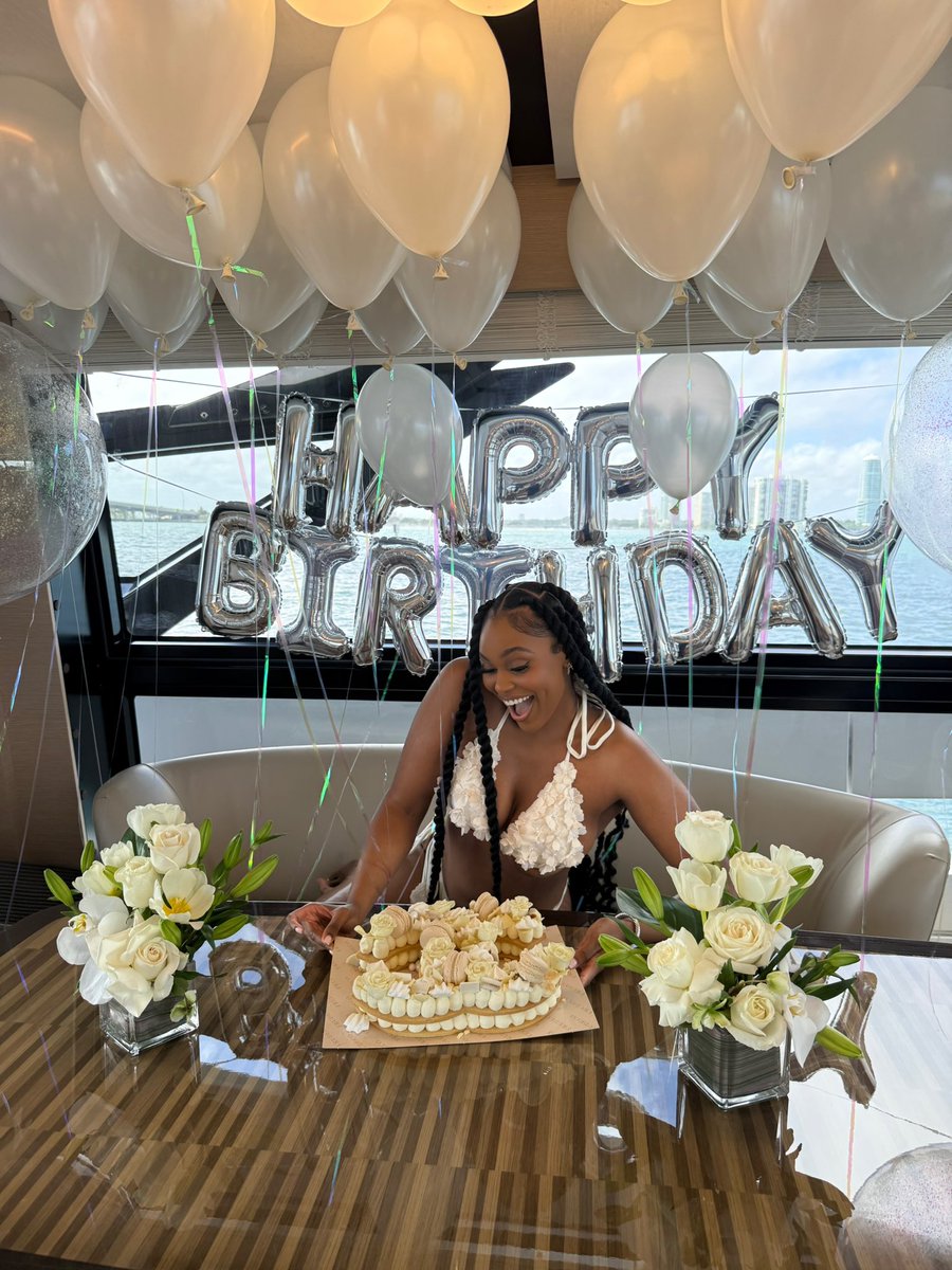 Caroline Coles tweet media