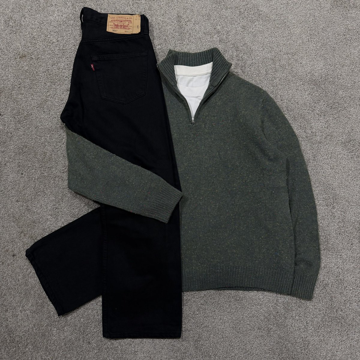 GalerieOutlet's tweet photo. Outfit disponibles 
📍Disponible en boutique
📩 DM pour commander
🔗 Groupe WhatsApp en bio https://t.co/GbJbQpswiH