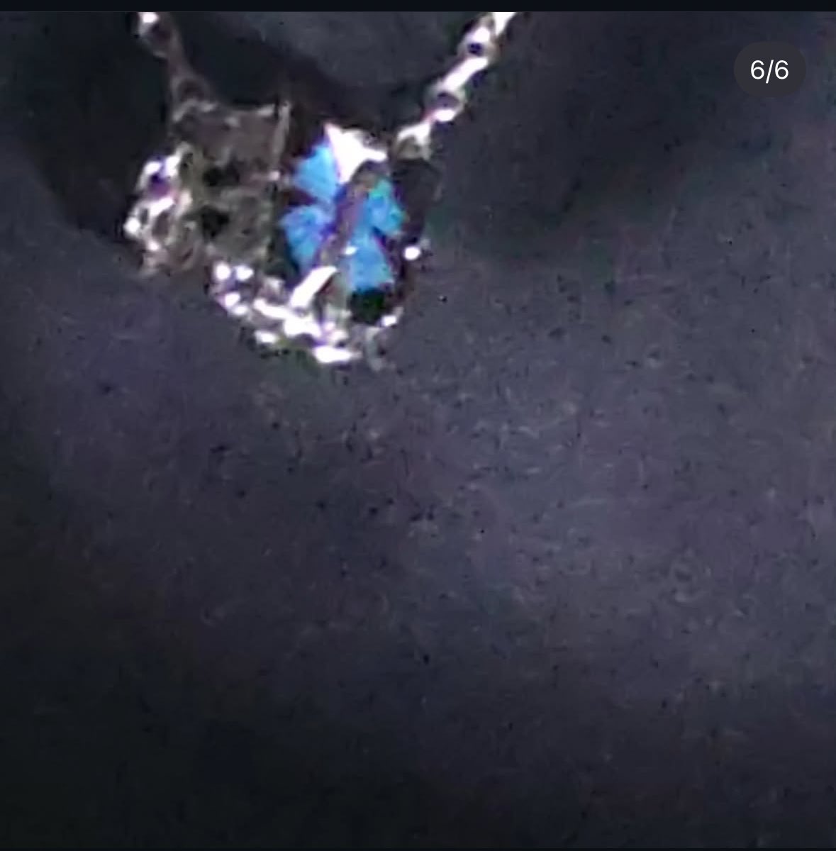 素敵なコーディネート、誠にありがとうございます🦋✨️ ネックレスに