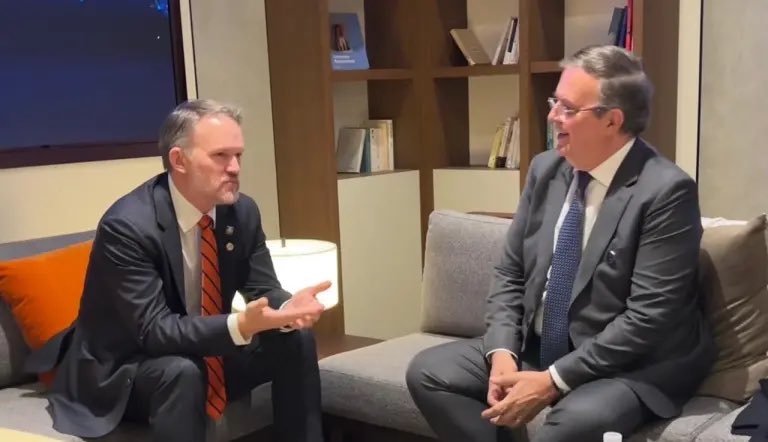 Entérate Jamieson Greer y Marcelo Ebrard acuerdan iniciar discusiones sobre  posibles reformas al T-MEC.