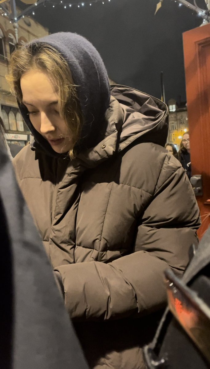 ✧・゚val 🐈⬛ tweet media