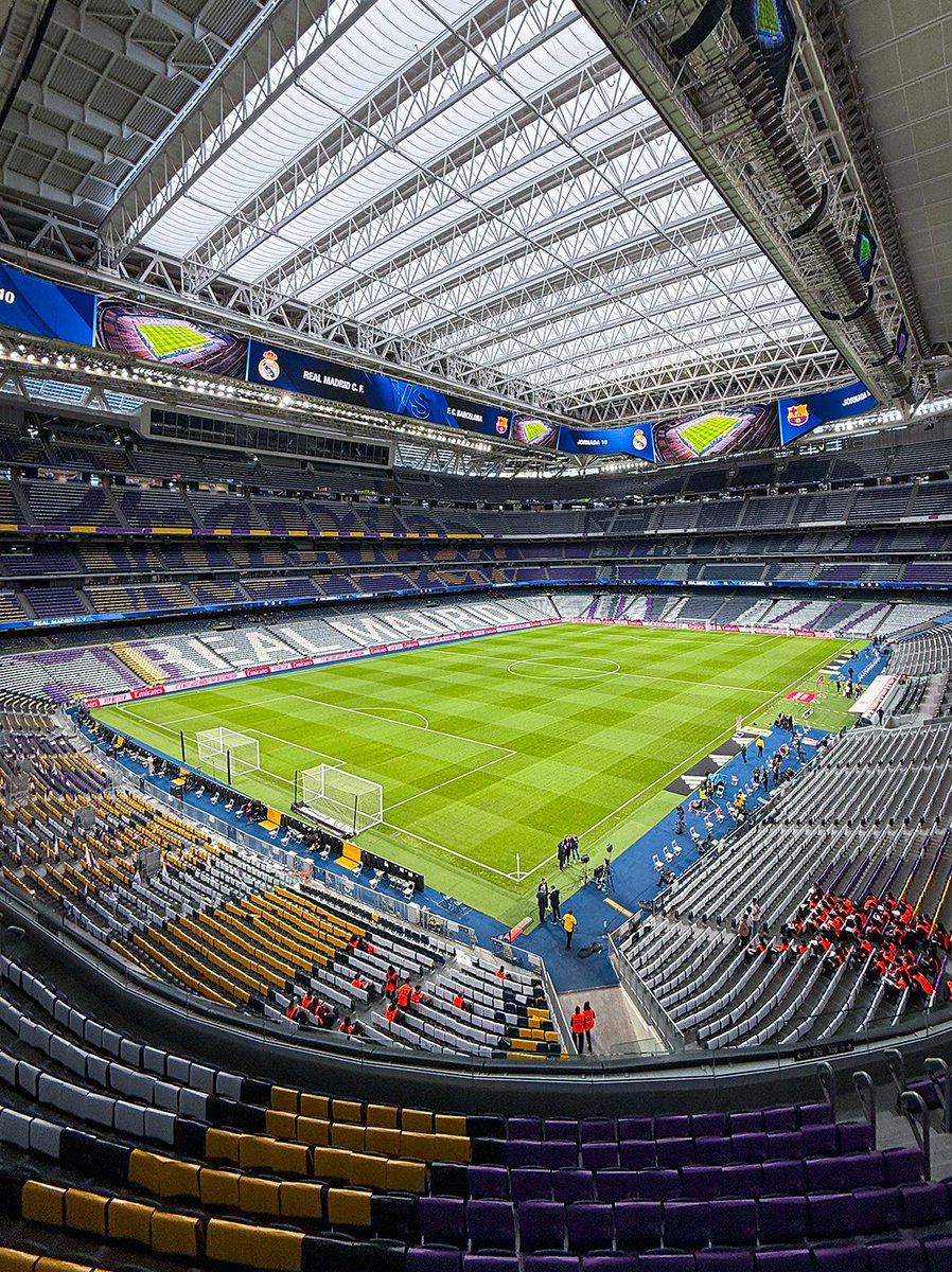 (fan) REAL MADRID FANS 🤍 tweet media