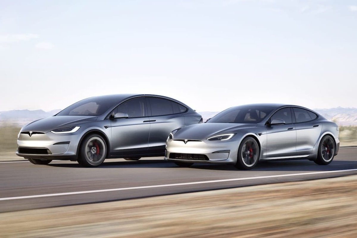 TESLARATI tweet media