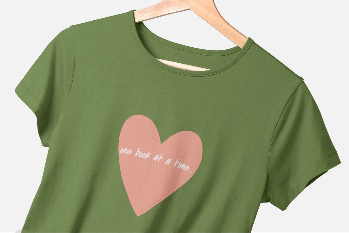 Lizzie_Chantree's tweet image. The perfect #ValentinesGift idea for writers and book lovers. lizzie-chantree.com #ValentinesDayGifts #bookmerch #giftidea