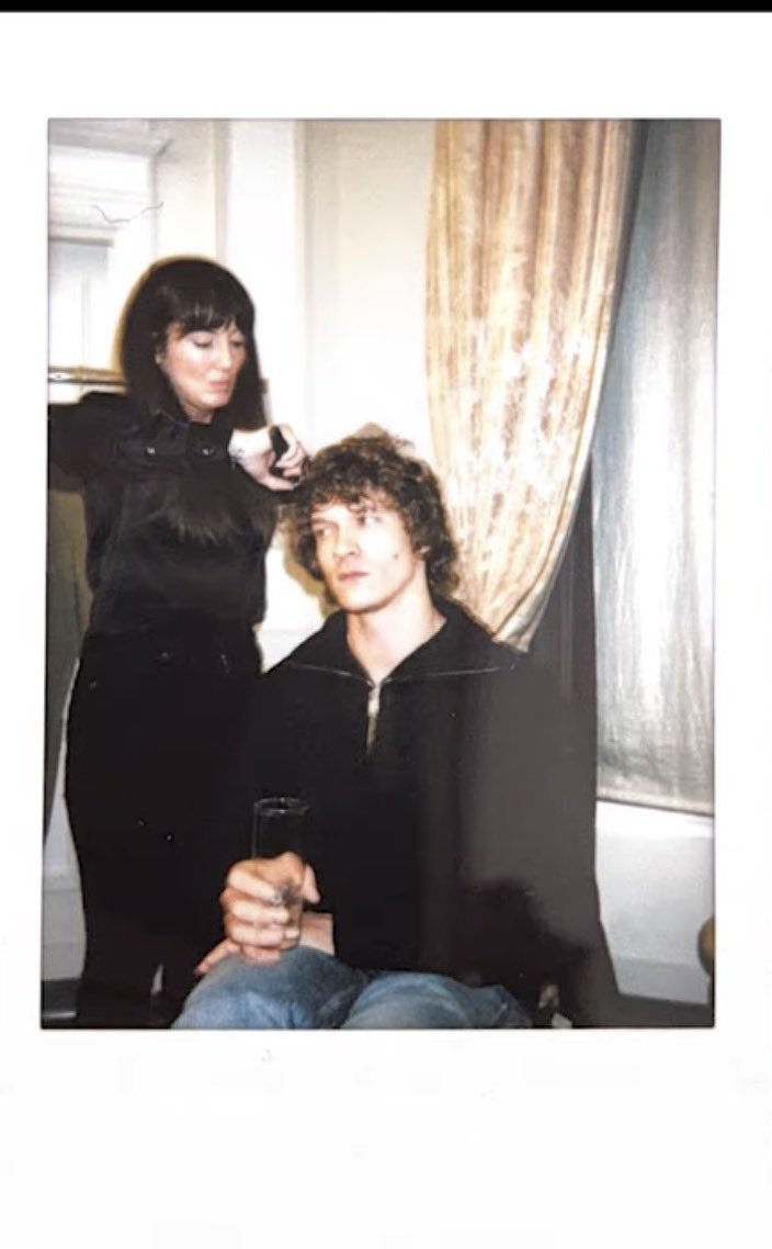 connorstupdates's tweet image. Behind the scenes photos of Connor Storrie getting ready for YSL show at Paris Fashion Week.

📷 Vogue