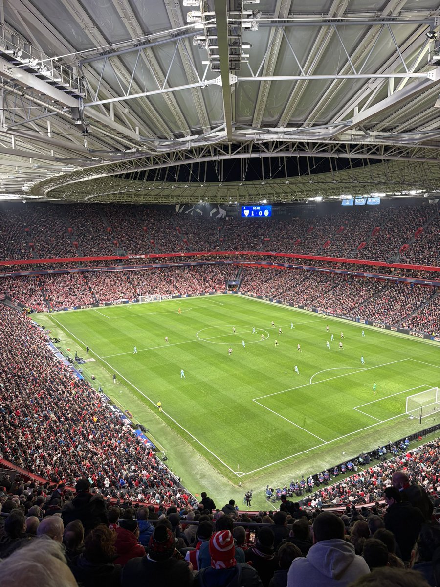 Nekez iritsiko da Athletic bezelako beste talde bat hain gora Europan. Denborak handituko du lortutakoaren balioa. Athleticek Championsa galdu du gaur, baina Championsak ere Athletic galdu du. 
Itzuliko gara, beti itzultzen gara ❤️