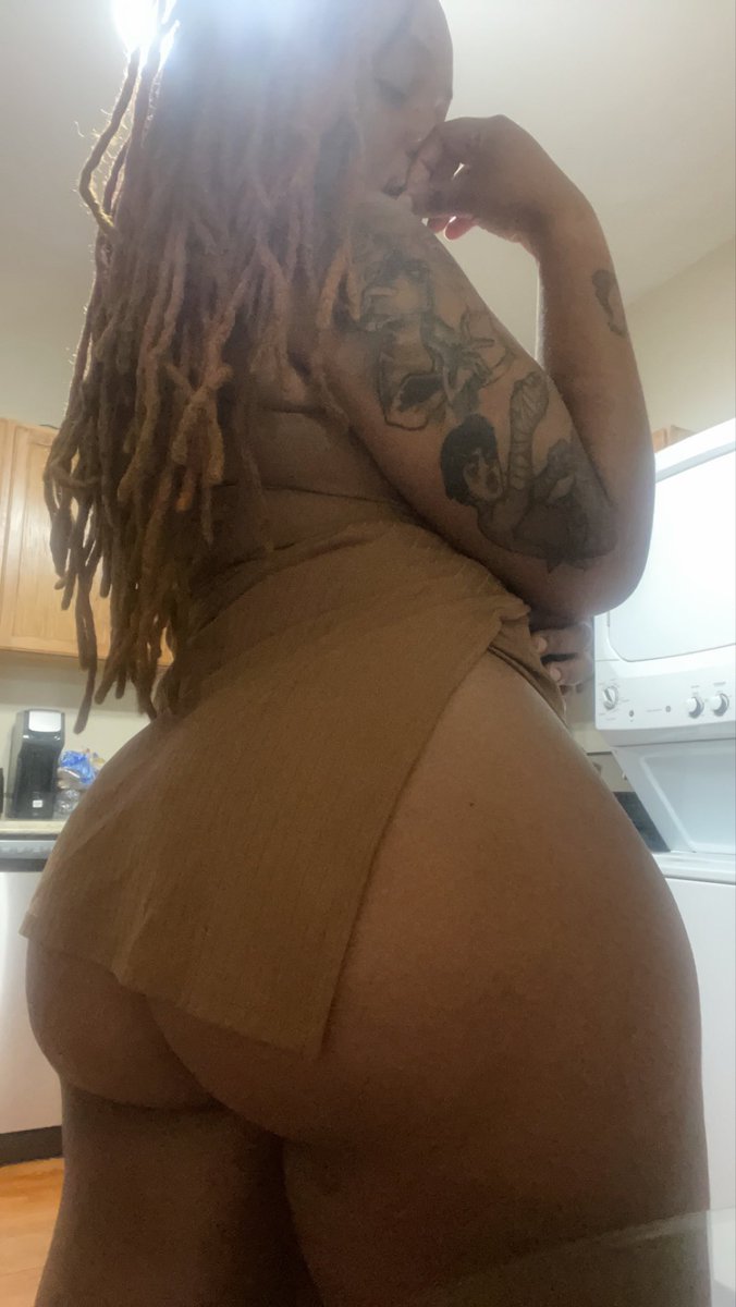 Let me sit this ass on you!