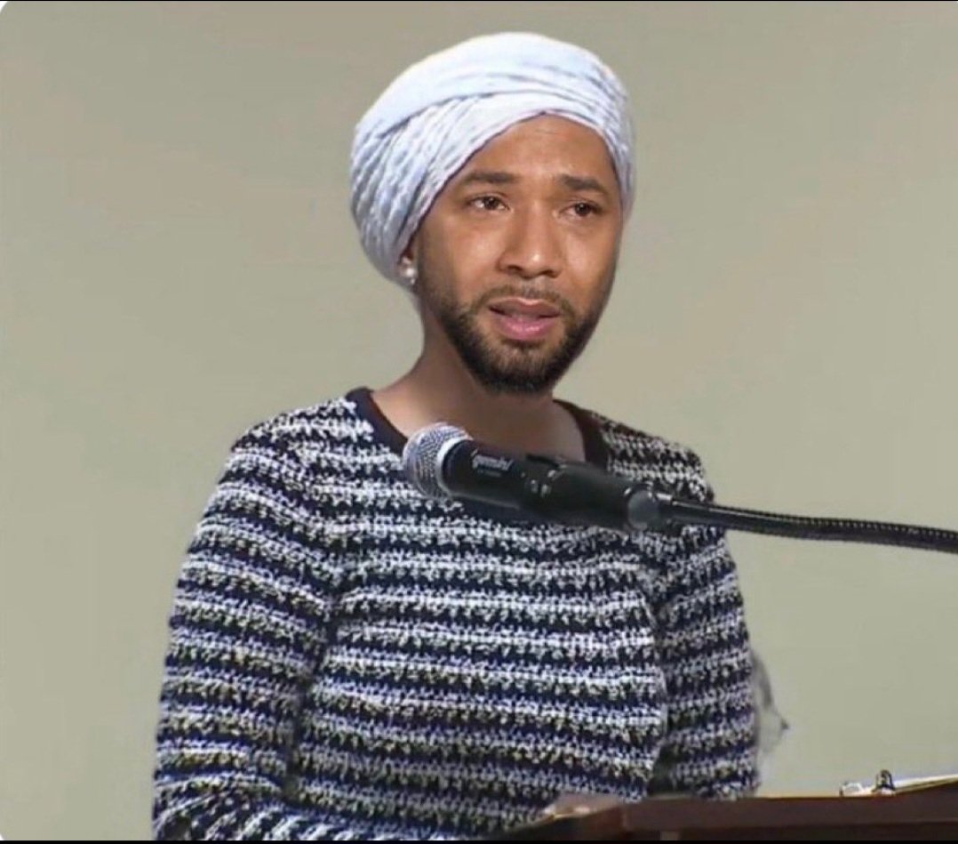 jamesnoble57257's tweet image. Jussie Somalia
